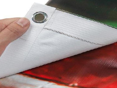 平湖喷绘和刀刮布的工艺区别。