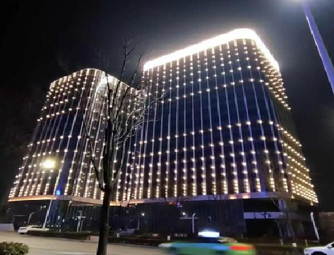 平湖亮化工程安装注意事项。